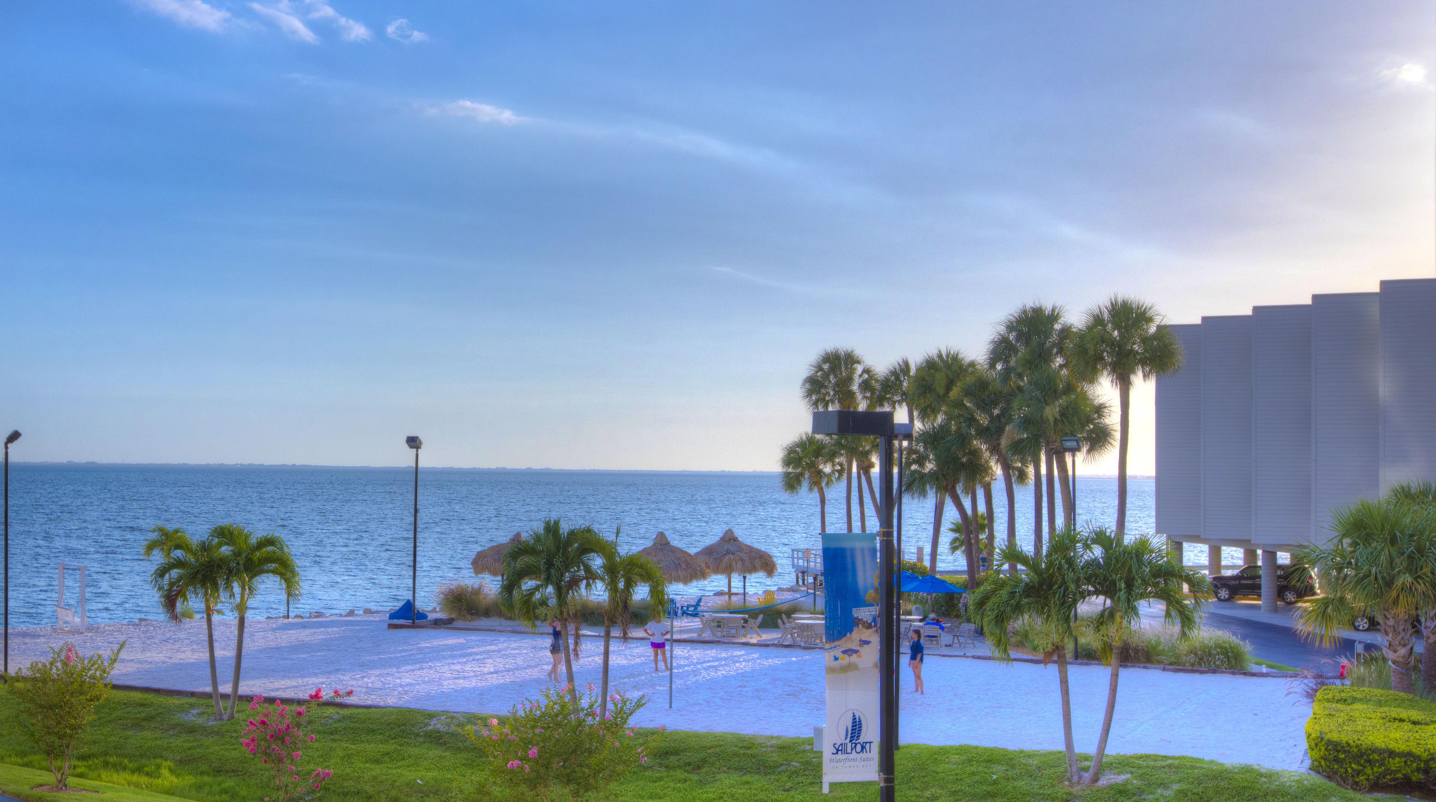 Sailport Waterfront Suites Tampa Exterior photo